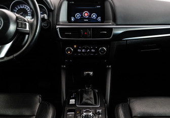 Подержанный автомобиль Mazda CX-5 2015 года (12 фото)