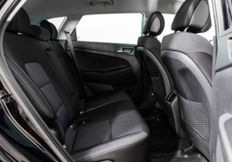 Подержанный автомобиль Hyundai Tucson 2016 года (18 фото)