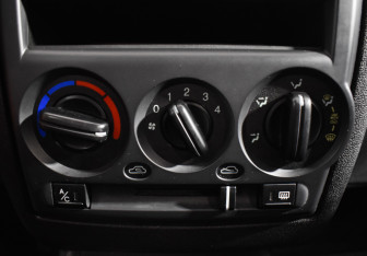 Подержанный автомобиль Hyundai Getz 2008 года (14 фото)