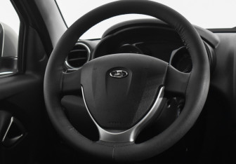 Подержанный автомобиль LADA (ВАЗ) Granta Liftback 2019 года (14 фото)