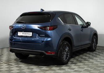 Подержанный автомобиль Mazda CX-5 2021 года (5 фото)