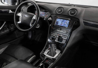 Подержанный автомобиль Ford Mondeo Sedan 2012 года (9 фото)