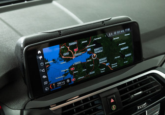 Подержанный автомобиль BMW X3 2018 года (18 фото)