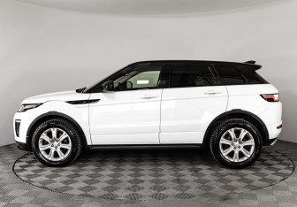 Подержанный автомобиль Land Rover Range Rover Evoque 2017 года (10 фото)