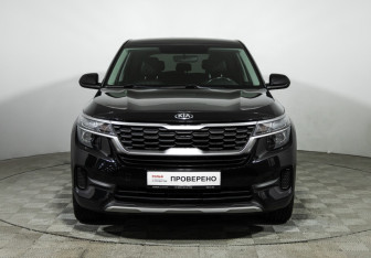 Подержанный автомобиль Kia Seltos 2021 года (2 фото)