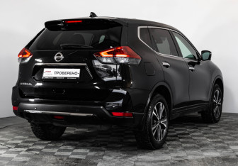 Подержанный автомобиль Nissan X-Trail 2021 года (7 фото)