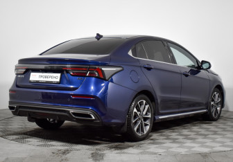 Подержанный автомобиль Omoda S5 2023 года (5 фото)