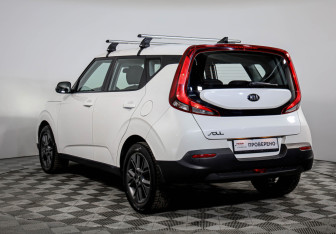 Подержанный автомобиль Kia Soul 2019 года (7 фото)