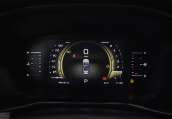Подержанный автомобиль Geely Atlas Pro 2021 года (19 фото)