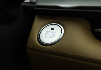 Подержанный автомобиль Changan Hunter Plus 2023 года (22 фото)