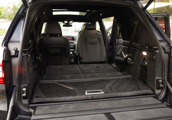 Подержанный автомобиль BMW X7 2019 года (37 фото)