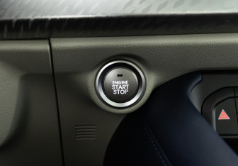 Подержанный автомобиль Haval F7 2023 года (22 фото)