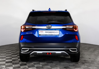 Подержанный автомобиль Kia Seltos 2021 года (6 фото)
