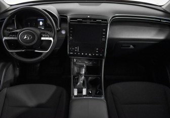 Подержанный автомобиль Hyundai Tucson 2021 года (15 фото)
