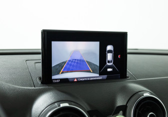 Подержанный автомобиль Audi A3 Sedan 2018 года (15 фото)