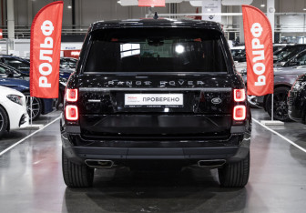 Подержанный автомобиль Land Rover Range Rover 2021 года (9 фото)