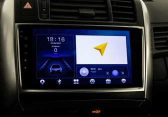 Подержанный автомобиль Toyota Verso 2013 года (14 фото)