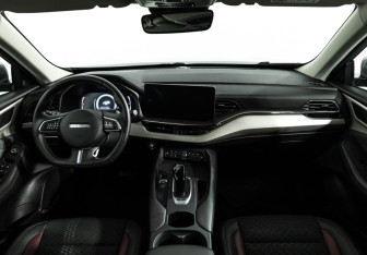 Подержанный автомобиль Haval F7 2023 года (13 фото)