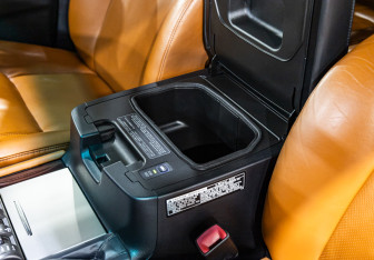 Подержанный автомобиль Lexus LX 2012 года (28 фото)