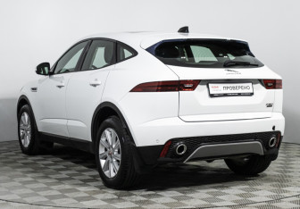 Подержанный автомобиль Jaguar E-Pace 2019 года (7 фото)