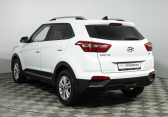 Подержанный автомобиль Hyundai Creta 2017 года (7 фото)