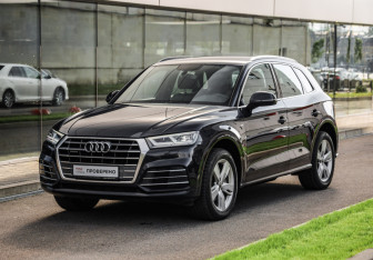 Подержанный автомобиль Audi Q5 2019 года (3 фото)