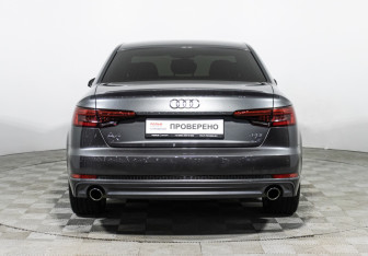 Подержанный автомобиль Audi A4 Sedan 2016 года (6 фото)