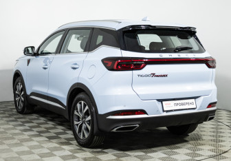 Подержанный автомобиль Chery Tiggo 7 Pro Max 2023 года (7 фото)