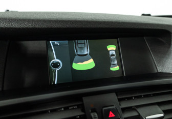 Подержанный автомобиль BMW X3 2014 года (15 фото)