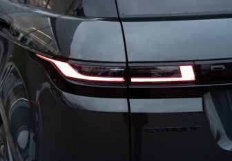 Новый Land Rover Range Rover Evoque 2025 (32 фото)