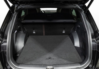 Подержанный автомобиль Geely Monjaro 2023 года (28 фото)