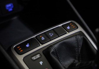 Подержанный автомобиль Hyundai Creta 2019 года (15 фото)