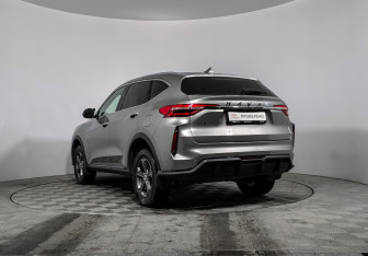 Подержанный автомобиль Haval F7 2024 года (7 фото)