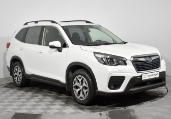 Подержанный автомобиль Subaru Forester Suv 2021 года (3 фото)