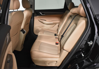 Подержанный автомобиль Evolute i-SPACE 2024 года (11 фото)