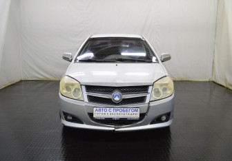 Подержанный автомобиль Geely MK 2010 года (2 фото)