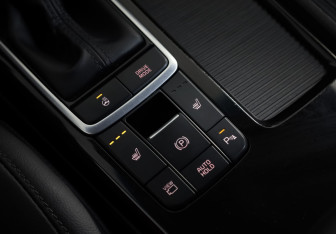 Подержанный автомобиль Kia Optima Sedan 2018 года (19 фото)