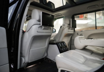 Подержанный автомобиль Land Rover Range Rover 2016 года (33 фото)