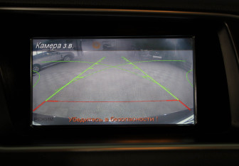 Подержанный автомобиль Audi Q5 2014 года (15 фото)