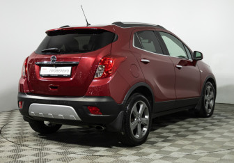 Подержанный автомобиль Opel Mokka 2013 года (5 фото)