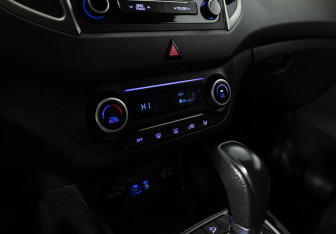Подержанный автомобиль Hyundai Creta 2018 года (17 фото)