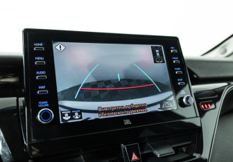 Подержанный автомобиль Toyota Camry Sedan 2021 года (15 фото)