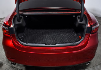Подержанный автомобиль Mazda 6 Sedan 2021 года (20 фото)