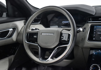 Подержанный автомобиль Land Rover Range Rover Velar 2021 года (15 фото)
