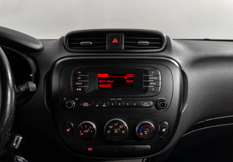 Подержанный автомобиль Kia Soul 2015 года (19 фото)