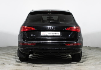 Подержанный автомобиль Audi Q5 2014 года (6 фото)