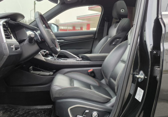 Подержанный автомобиль Geely Tugella 2022 года (12 фото)