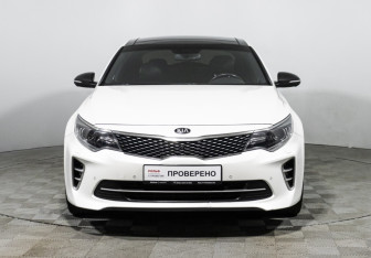 Подержанный автомобиль Kia Optima Sedan 2016 года (2 фото)