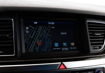 Подержанный автомобиль Hyundai Genesis 2015 года (22 фото)