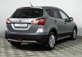 Подержанный автомобиль Suzuki SX4 Hatchback 2014 года (5 фото)